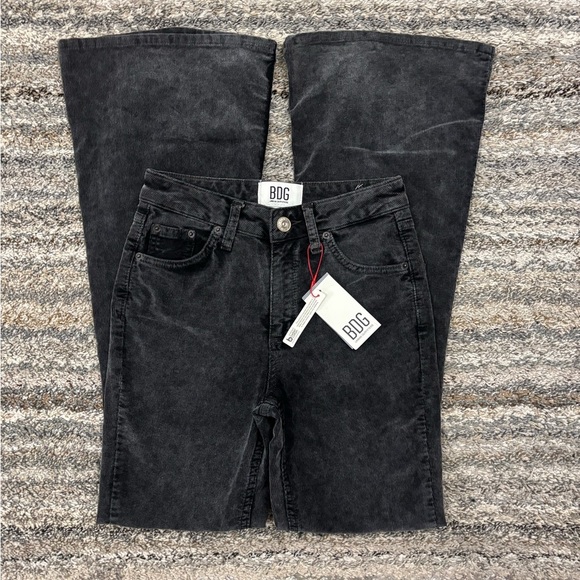 BDG Low Rise Flared Corduroy Jeans Sz 25W NWT | Urban Outfitters Flare Leg Jean- - Picture 1 of 12